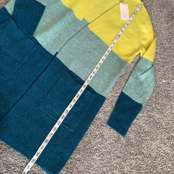 A New Day Color-Block Open Front Cardigan - Picture 7 of 9
